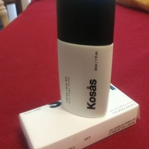 KOSAS-tinted face foundation